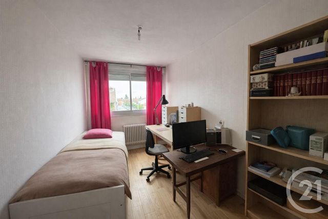 Appartement T5 &agrave; vendre - 5 pi&egrave;ces - 102,01 m2 - Venissieux - 69 - RHONE-ALPES