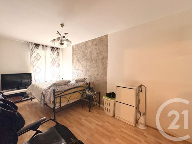 Appartement T4 &agrave; vendre - 4 pi&egrave;ces - 91,90 m2 - St Fons - 69 - RHONE-ALPES