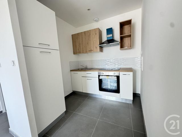 Appartement T3 à louer - 3 pièces - 60,16 m2 - St Fons - 69 - RHONE-ALPES