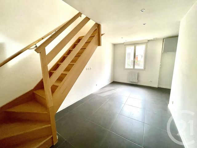 Appartement F2 bis à louer - 2 pièces - 33 m2 - St Fons - 69 - RHONE-ALPES