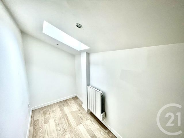 Appartement F2 bis à louer - 2 pièces - 33 m2 - St Fons - 69 - RHONE-ALPES