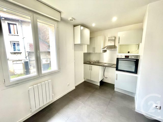 Appartement F2 bis à louer - 2 pièces - 33 m2 - St Fons - 69 - RHONE-ALPES