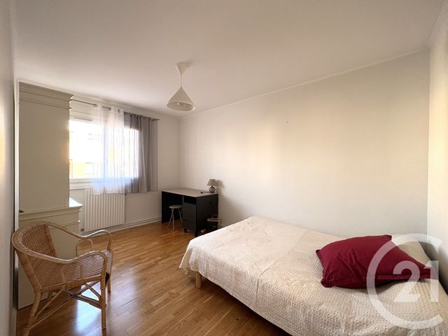 Appartement T4 &agrave; vendre - 4 pi&egrave;ces - 88,07 m2 - Venissieux - 69 - RHONE-ALPES