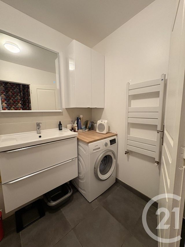 Appartement T4 &agrave; vendre - 4 pi&egrave;ces - 88,07 m2 - Venissieux - 69 - RHONE-ALPES