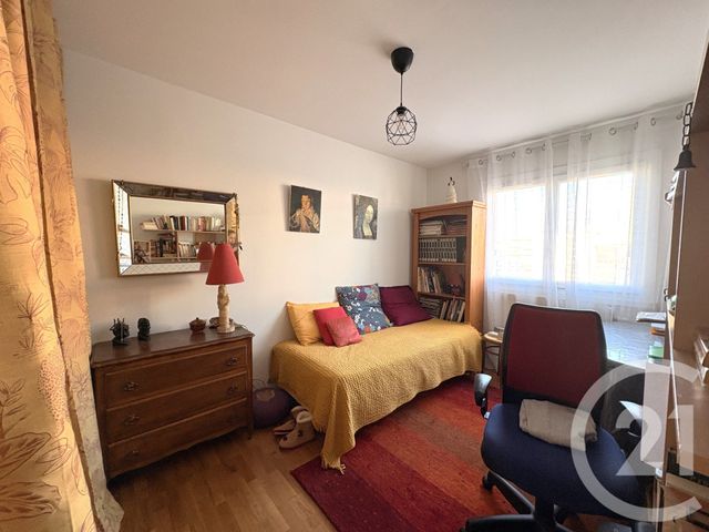 Appartement T4 &agrave; vendre - 4 pi&egrave;ces - 88,07 m2 - Venissieux - 69 - RHONE-ALPES