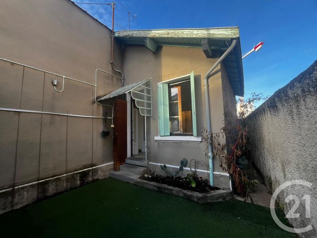 Maison à vendre - 2 pièces - 51,90 m2 - Lyon - 69008 - RHONE-ALPES