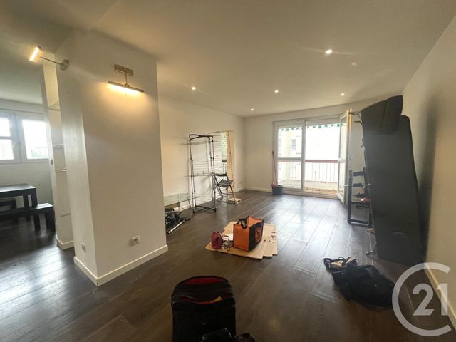 Appartement T3 à vendre - 3 pièces - 61,64 m2 - St Fons - 69 - RHONE-ALPES