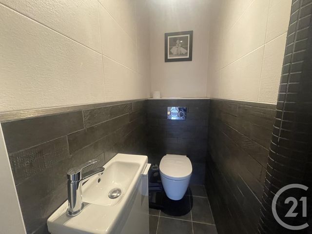 Appartement T3 à vendre - 3 pièces - 61,64 m2 - St Fons - 69 - RHONE-ALPES