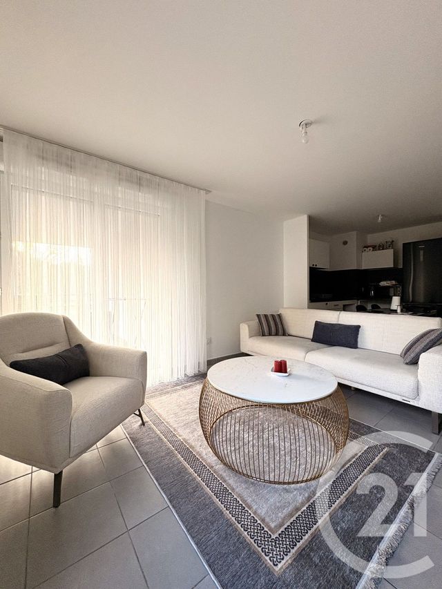 Appartement T3 à vendre ST FONS