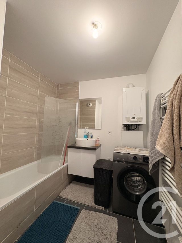 Appartement T3 &agrave; vendre - 3 pi&egrave;ces - 53 m2 - St Fons - 69 - RHONE-ALPES