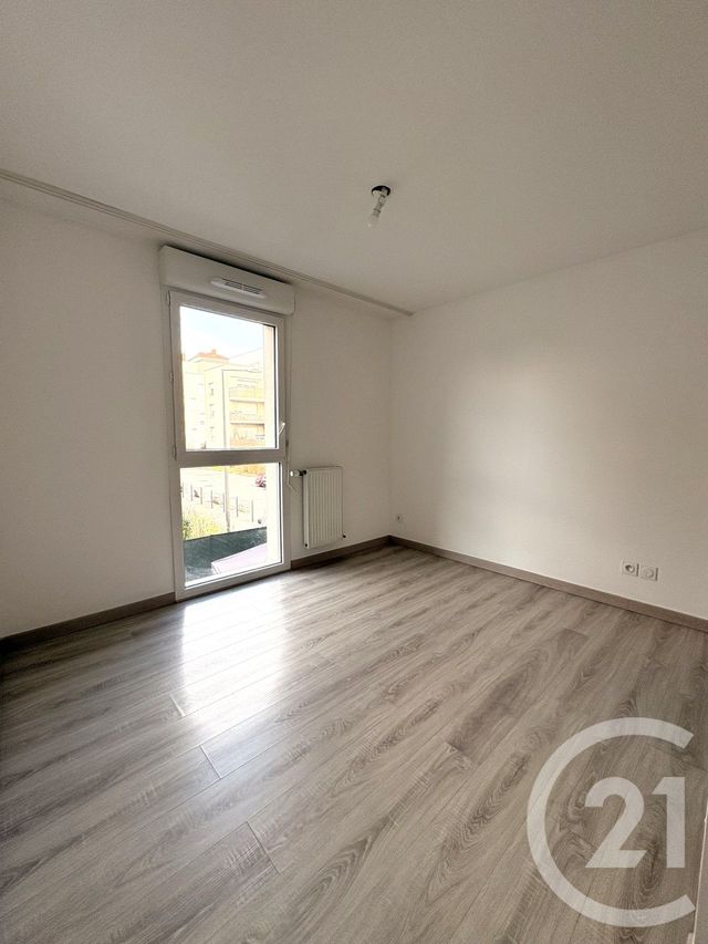 Appartement T3 &agrave; vendre - 3 pi&egrave;ces - 53 m2 - St Fons - 69 - RHONE-ALPES