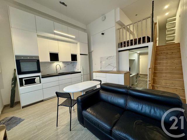 Appartement T1 &agrave; louer - 1 pi&egrave;ce - 31 m2 - St Fons - 69 - RHONE-ALPES