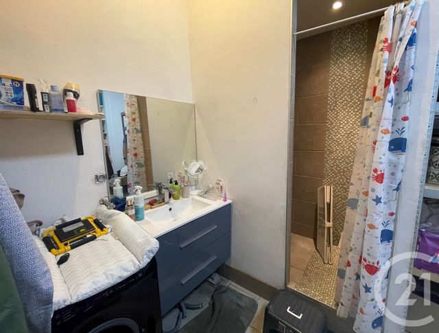 Appartement T2 &agrave; louer - 2 pi&egrave;ces - 45,51 m2 - St Fons - 69 - RHONE-ALPES