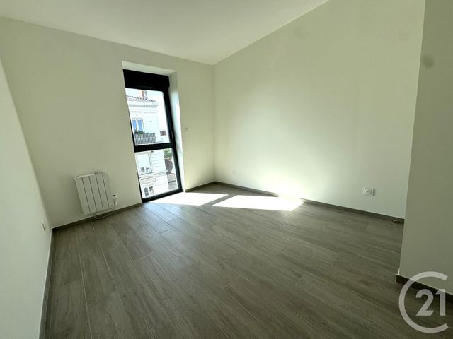 Appartement T3 &agrave; louer - 3 pi&egrave;ces - 60,20 m2 - St Fons - 69 - RHONE-ALPES