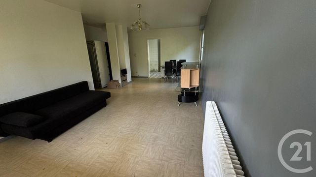 Appartement F2 &agrave; louer - 2 pi&egrave;ces - 56,10 m2 - St Fons - 69 - RHONE-ALPES