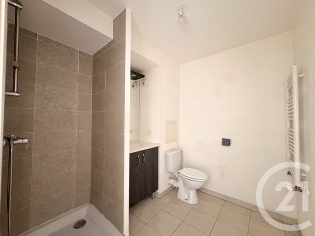 Appartement T2 &agrave; vendre - 2 pi&egrave;ces - 41 m2 - St Fons - 69 - RHONE-ALPES