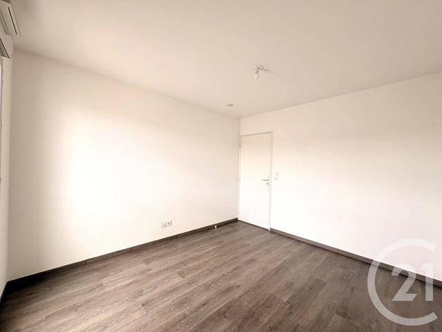 Appartement T2 &agrave; vendre - 2 pi&egrave;ces - 41 m2 - St Fons - 69 - RHONE-ALPES