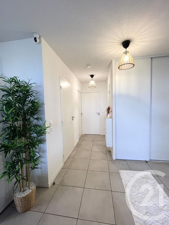 Appartement T3 &agrave; vendre - 3 pi&egrave;ces - 70,04 m2 - St Fons - 69 - RHONE-ALPES