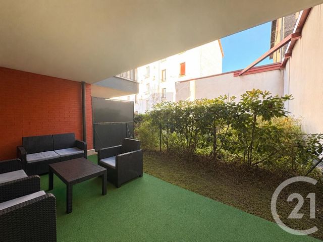 Appartement T3 &agrave; vendre - 3 pi&egrave;ces - 70,04 m2 - St Fons - 69 - RHONE-ALPES