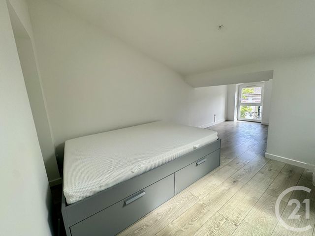 Appartement T2 &agrave; louer - 2 pi&egrave;ces - 35,45 m2 - St Fons - 69 - RHONE-ALPES