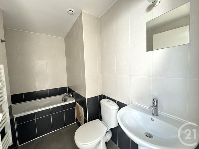 Appartement T2 &agrave; louer - 2 pi&egrave;ces - 35,45 m2 - St Fons - 69 - RHONE-ALPES