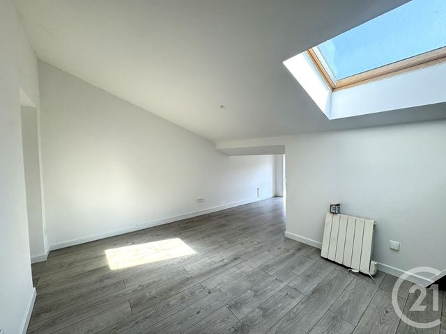 Appartement T2 &agrave; louer - 2 pi&egrave;ces - 35,45 m2 - St Fons - 69 - RHONE-ALPES