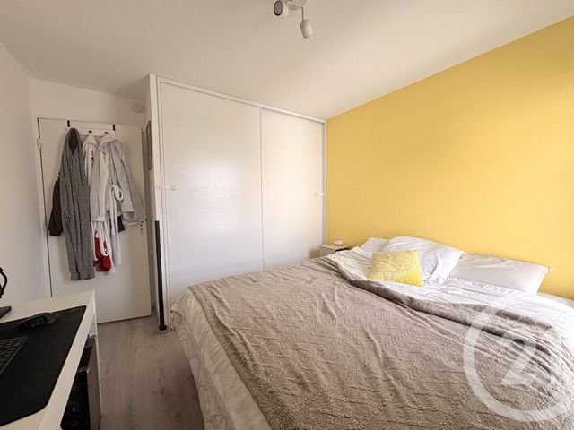 Appartement T4 &agrave; vendre - 4 pi&egrave;ces - 81,66 m2 - St Fons - 69 - RHONE-ALPES