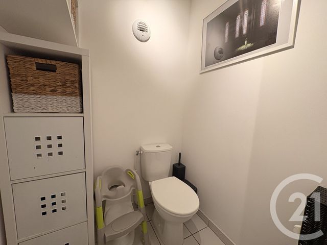 Appartement T4 &agrave; vendre - 4 pi&egrave;ces - 81,66 m2 - St Fons - 69 - RHONE-ALPES