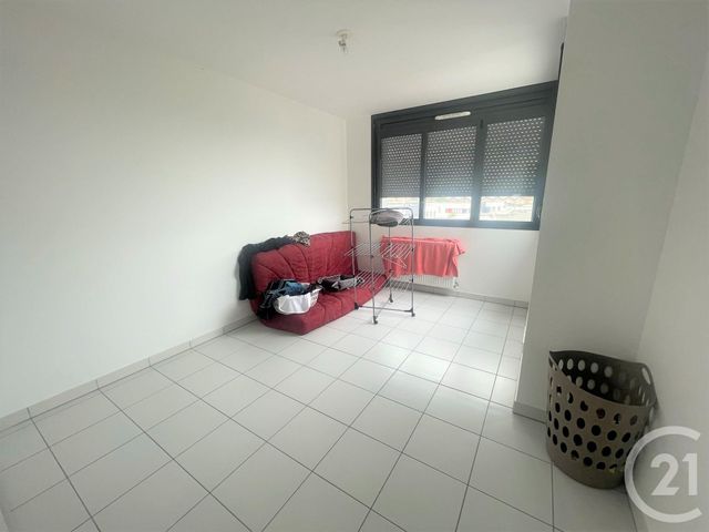 Appartement T3 &agrave; vendre - 3 pi&egrave;ces - 66,10 m2 - St Fons - 69 - RHONE-ALPES