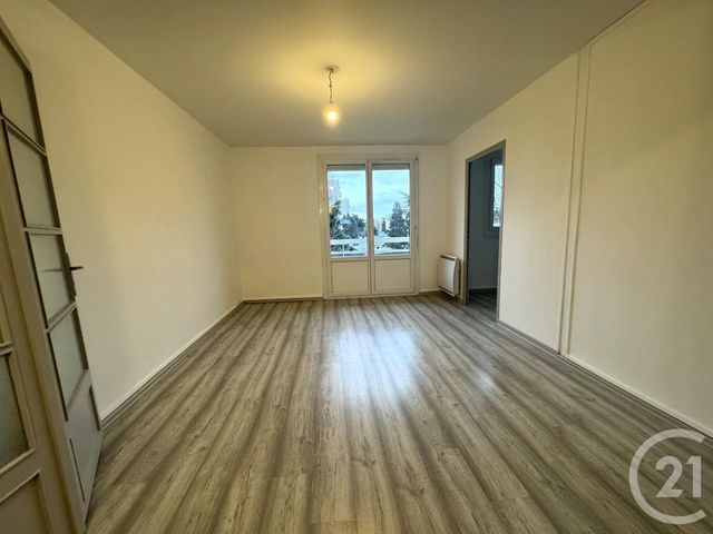 Appartement F4 &agrave; louer - 4 pi&egrave;ces - 63,08 m2 - Venissieux - 69 - RHONE-ALPES