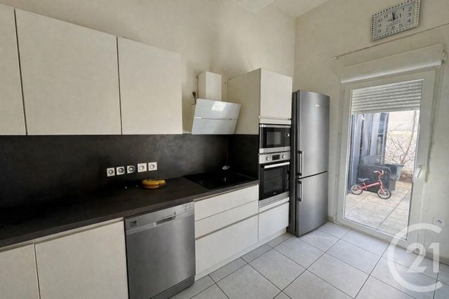 Appartement &agrave; vendre - 4 pi&egrave;ces - 84 m2 - St Fons - 69 - RHONE-ALPES