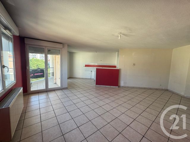 Appartement T3 &agrave; vendre - 3 pi&egrave;ces - 69,72 m2 - St Fons - 69 - RHONE-ALPES
