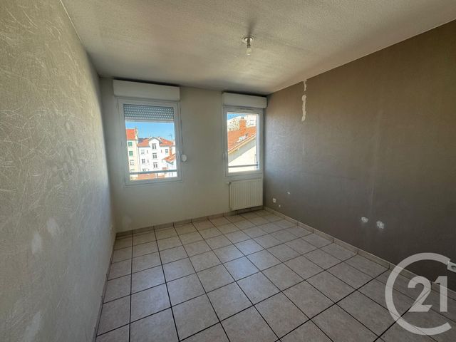 Appartement T3 &agrave; vendre - 3 pi&egrave;ces - 69,72 m2 - St Fons - 69 - RHONE-ALPES