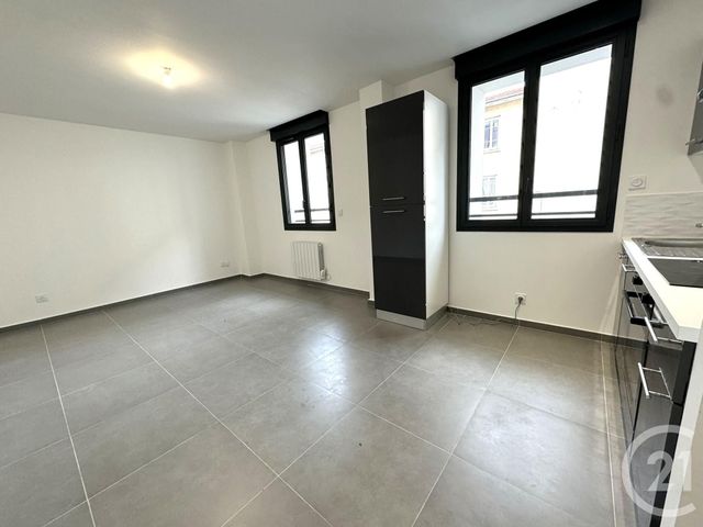 Appartement T2 &agrave; louer - 2 pi&egrave;ces - 37,80 m2 - St Fons - 69 - RHONE-ALPES