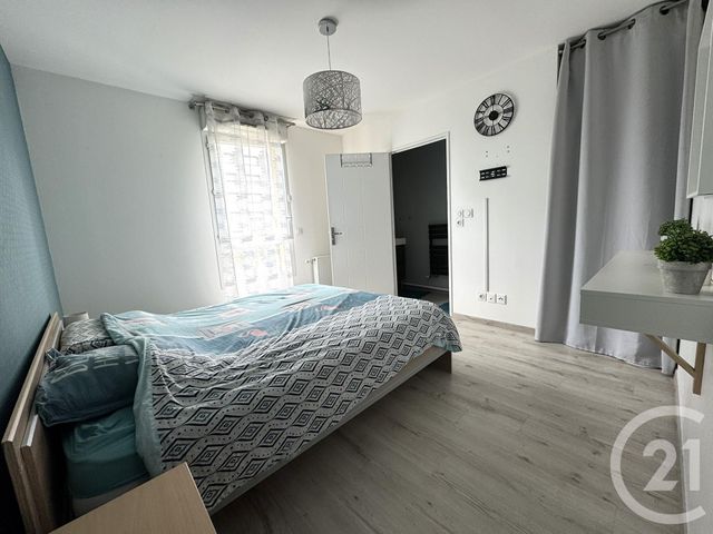 Appartement F5 &agrave; louer - 5 pi&egrave;ces - 93,17 m2 - St Fons - 69 - RHONE-ALPES