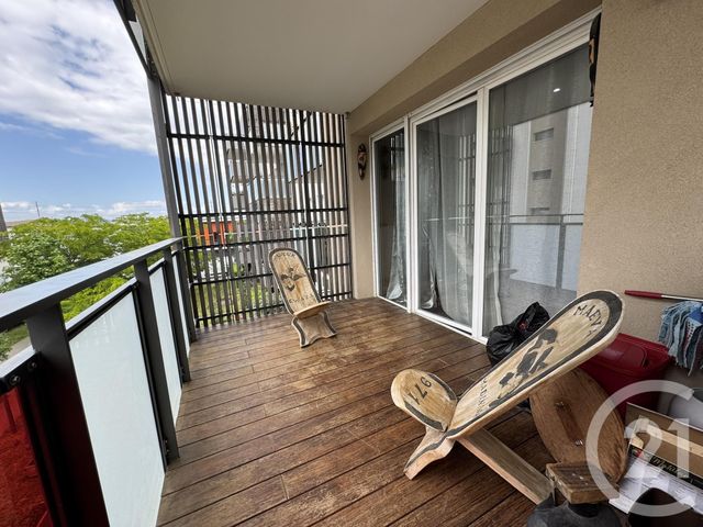 Appartement F5 &agrave; louer - 5 pi&egrave;ces - 93,17 m2 - St Fons - 69 - RHONE-ALPES