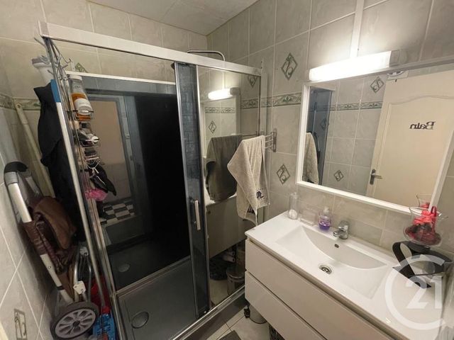 Appartement F5 &agrave; vendre - 5 pi&egrave;ces - 95 m2 - Venissieux - 69 - RHONE-ALPES