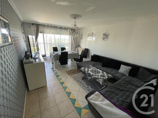 Appartement F5 &agrave; vendre - 5 pi&egrave;ces - 95 m2 - Venissieux - 69 - RHONE-ALPES