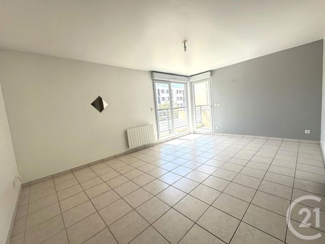 Appartement F2 &agrave; louer - 2 pi&egrave;ces - 44,26 m2 - St Fons - 69 - RHONE-ALPES