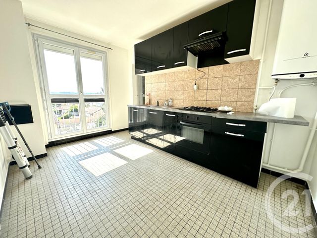 Appartement F3 &agrave; louer - 3 pi&egrave;ces - 68 m2 - St Fons - 69 - RHONE-ALPES