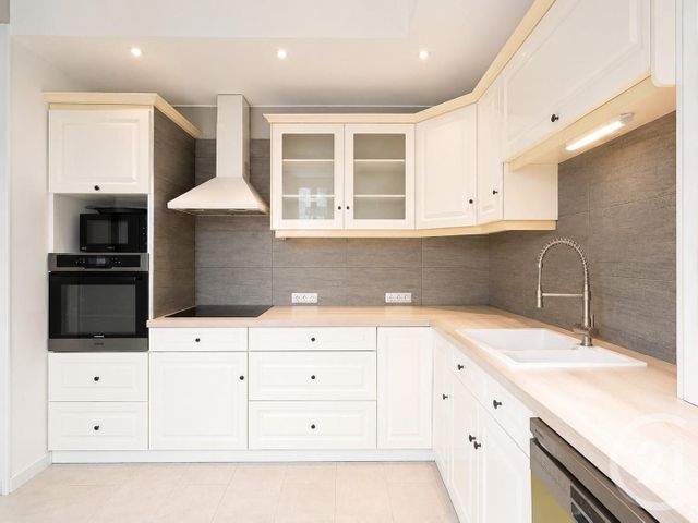 Appartement T3 &agrave; vendre - 3 pi&egrave;ces - 77,87 m2 - Venissieux - 69 - RHONE-ALPES