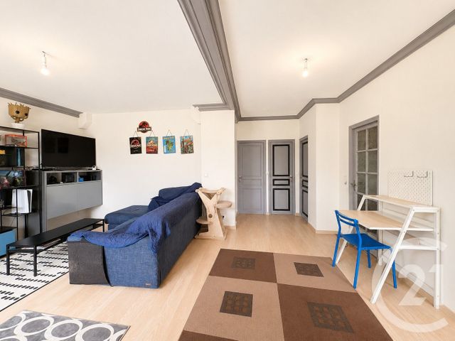 Appartement T3 &agrave; vendre - 3 pi&egrave;ces - 77,87 m2 - Venissieux - 69 - RHONE-ALPES