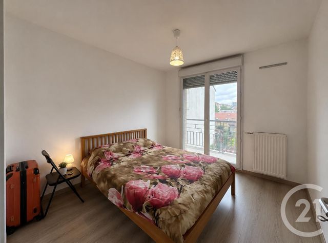 Appartement T3 &agrave; vendre - 3 pi&egrave;ces - 65,05 m2 - St Fons - 69 - RHONE-ALPES
