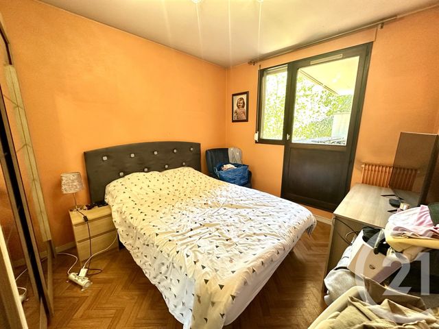 Appartement T4 &agrave; louer - 4 pi&egrave;ces - 90 m2 - Venissieux - 69 - RHONE-ALPES