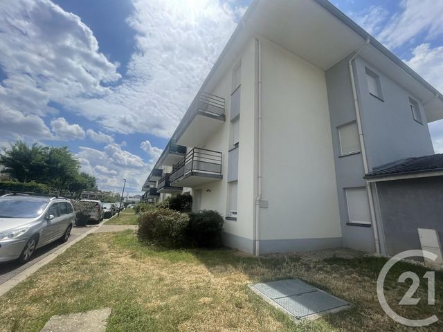 Appartement T3 &agrave; louer - 3 pi&egrave;ces - 65,92 m2 - Venissieux - 69 - RHONE-ALPES