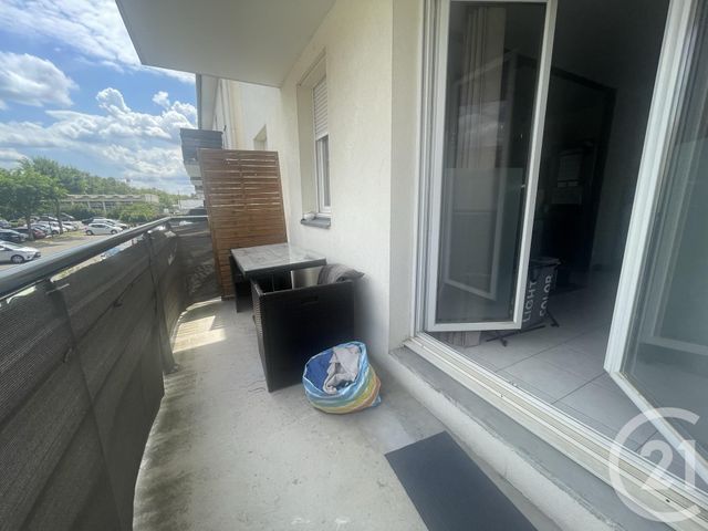 Appartement T3 &agrave; louer - 3 pi&egrave;ces - 65,92 m2 - Venissieux - 69 - RHONE-ALPES