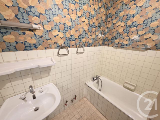 Appartement T4 &agrave; vendre - 4 pi&egrave;ces - 86,50 m2 - St Fons - 69 - RHONE-ALPES