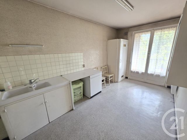 Appartement T4 &agrave; vendre - 4 pi&egrave;ces - 86,50 m2 - St Fons - 69 - RHONE-ALPES
