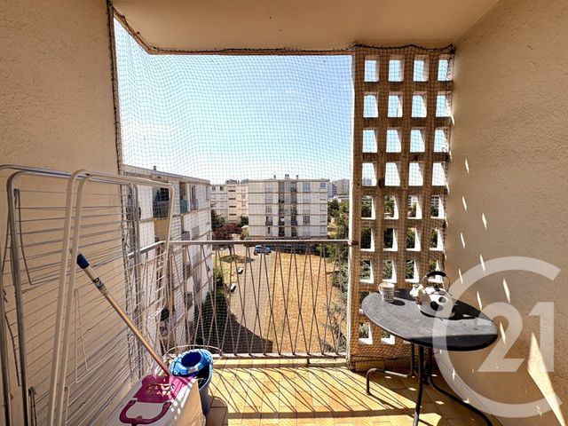 Appartement T3 &agrave; vendre - 3 pi&egrave;ces - 57,05 m2 - St Fons - 69 - RHONE-ALPES