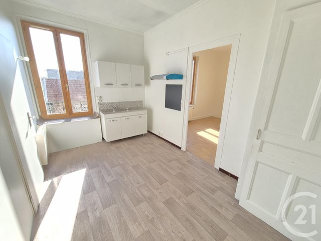Appartement T2 &agrave; louer - 2 pi&egrave;ces - 35 m2 - St Fons - 69 - RHONE-ALPES